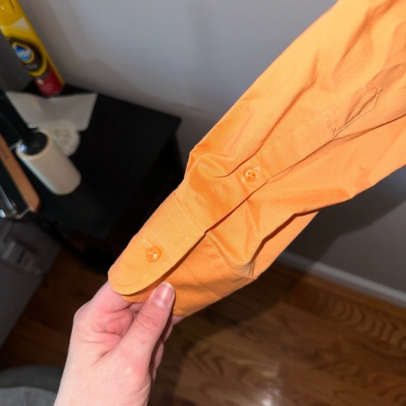 Orange button down - Picture 4 of 4